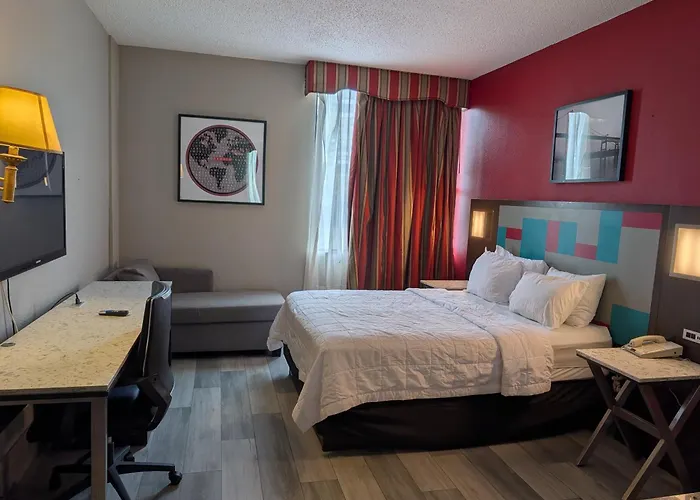 Ramada By Wyndham East Orange